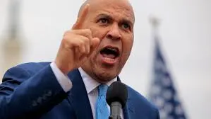 Cory Booker filibustering 1 Cory Booker filibustering